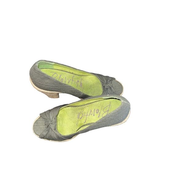 Blowfish wedges career gray with knot accent peep toe Size 9 1/2 - Picture 3 of 9